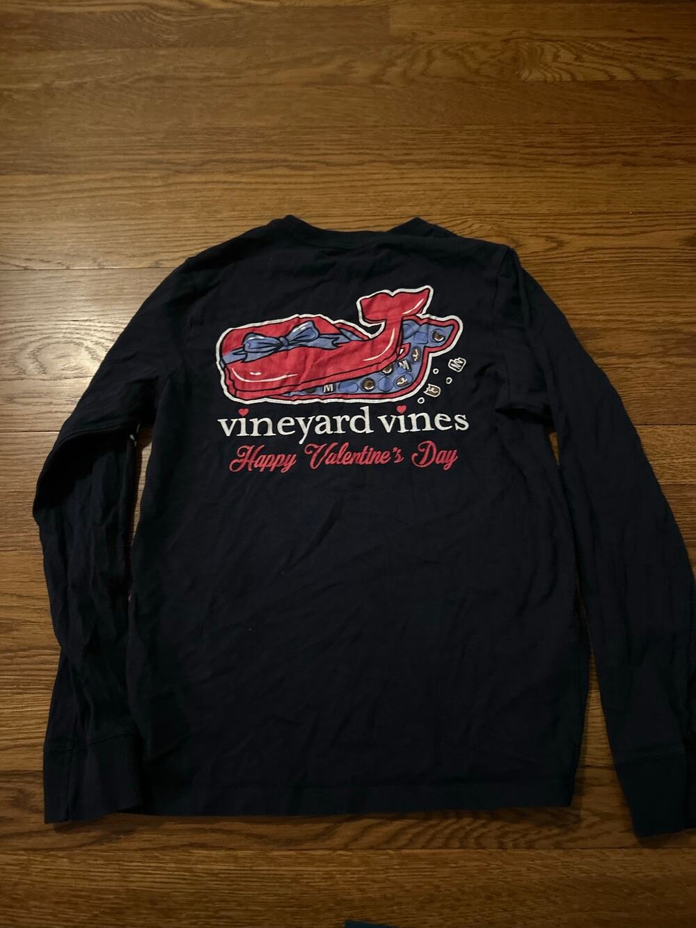 Vineyard Vines Kids Small 8-10 Valentine Whale Long Sleeve T Navy Graphic Shirt